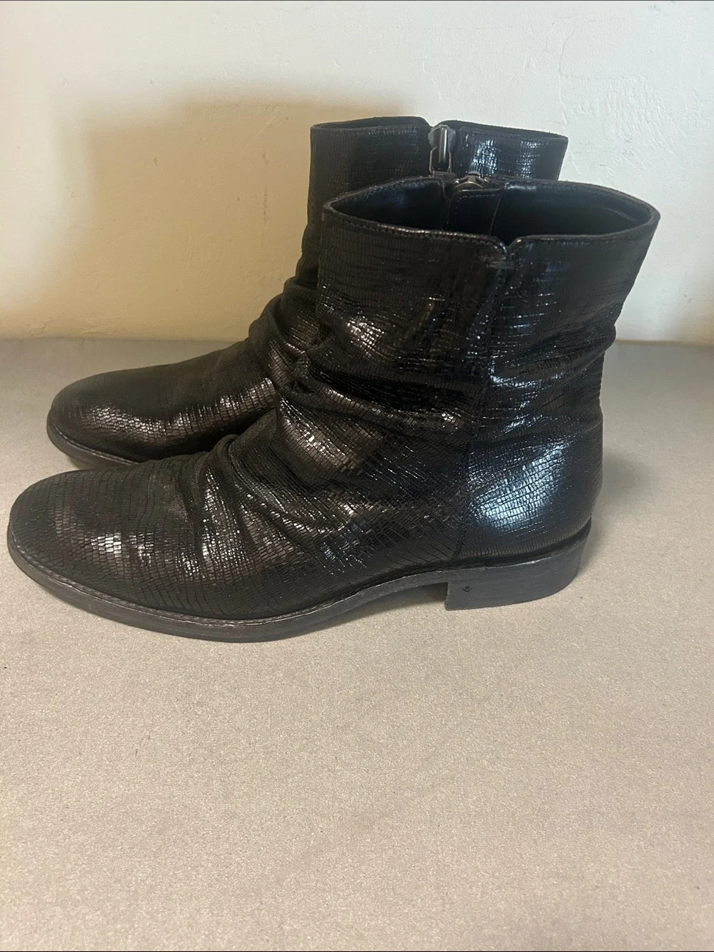 John Varvatos Morrison Sharpey Leather Zip Ankle Boots